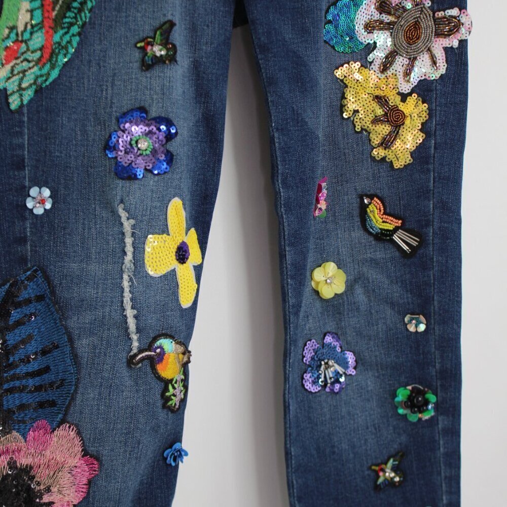 V. Cristina Parrot Floral Embellished Denim Jeans Size 4 - Picture 4 of 9
